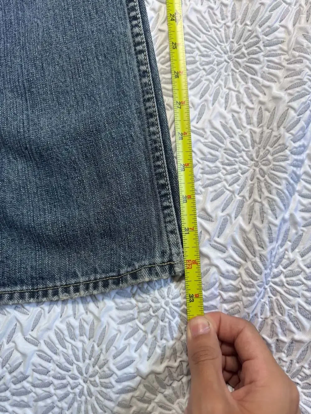 Banana Republic Relaxed Fit Distressed Medium Wash Denim Jeans Men's 35x34